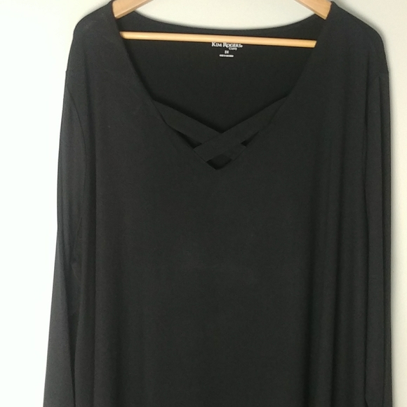 Kim Rogers Curvy Blouse - Picture 3 of 8